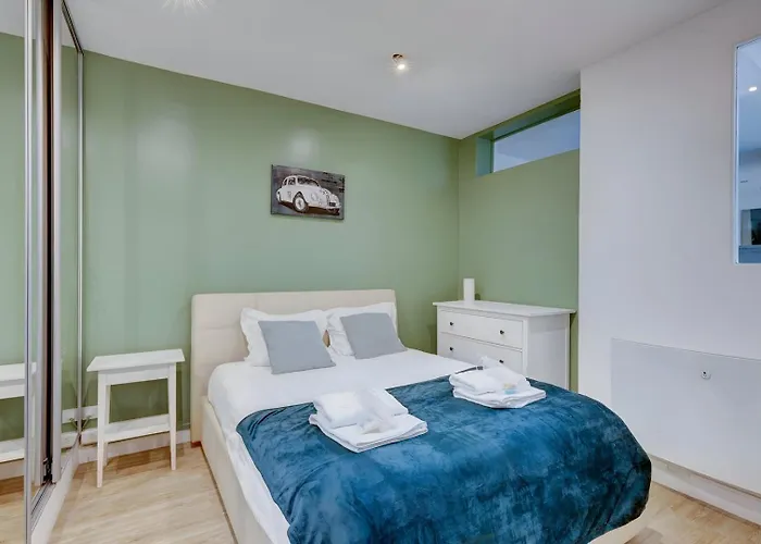 Bluestay 157 - Superb Apartment
