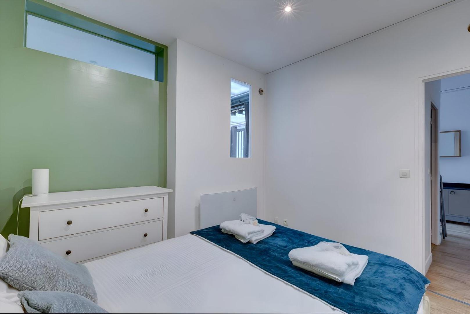 Bluestay 157 - Superb * Paris